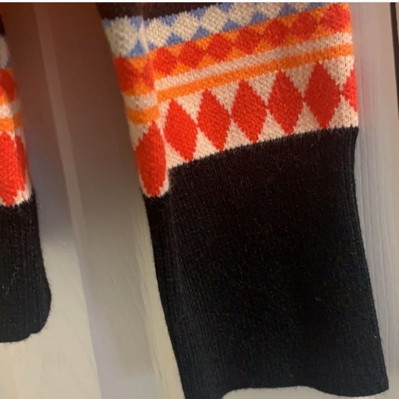 ANDREE colorful sweater top -LG - Picture 2 of 3